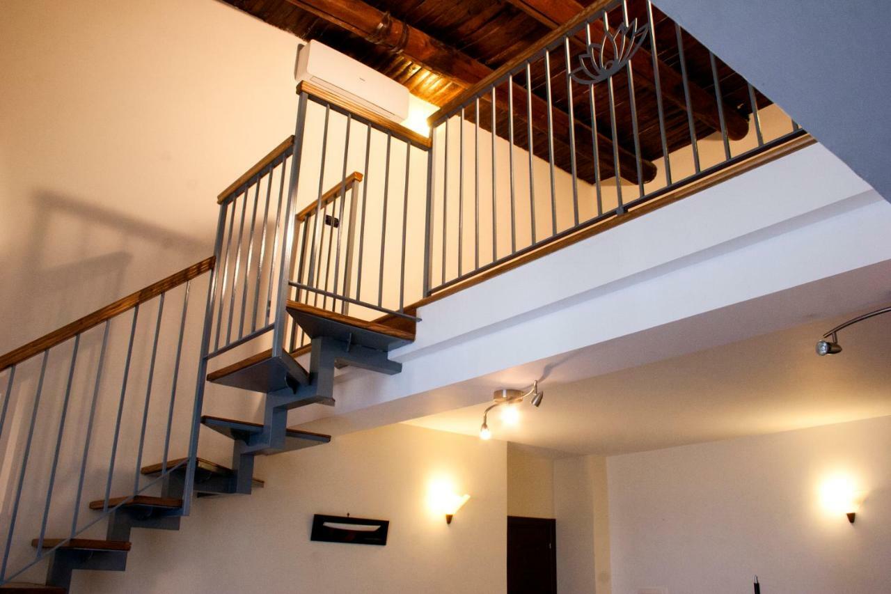 Spicchi Di Sole Bed and Breakfast Neapel Exteriör bild